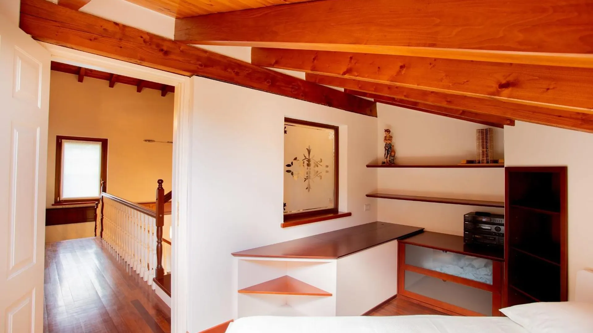 Villa Rosa - Harmonious And Welcoming Brebbia 0*,  Italy