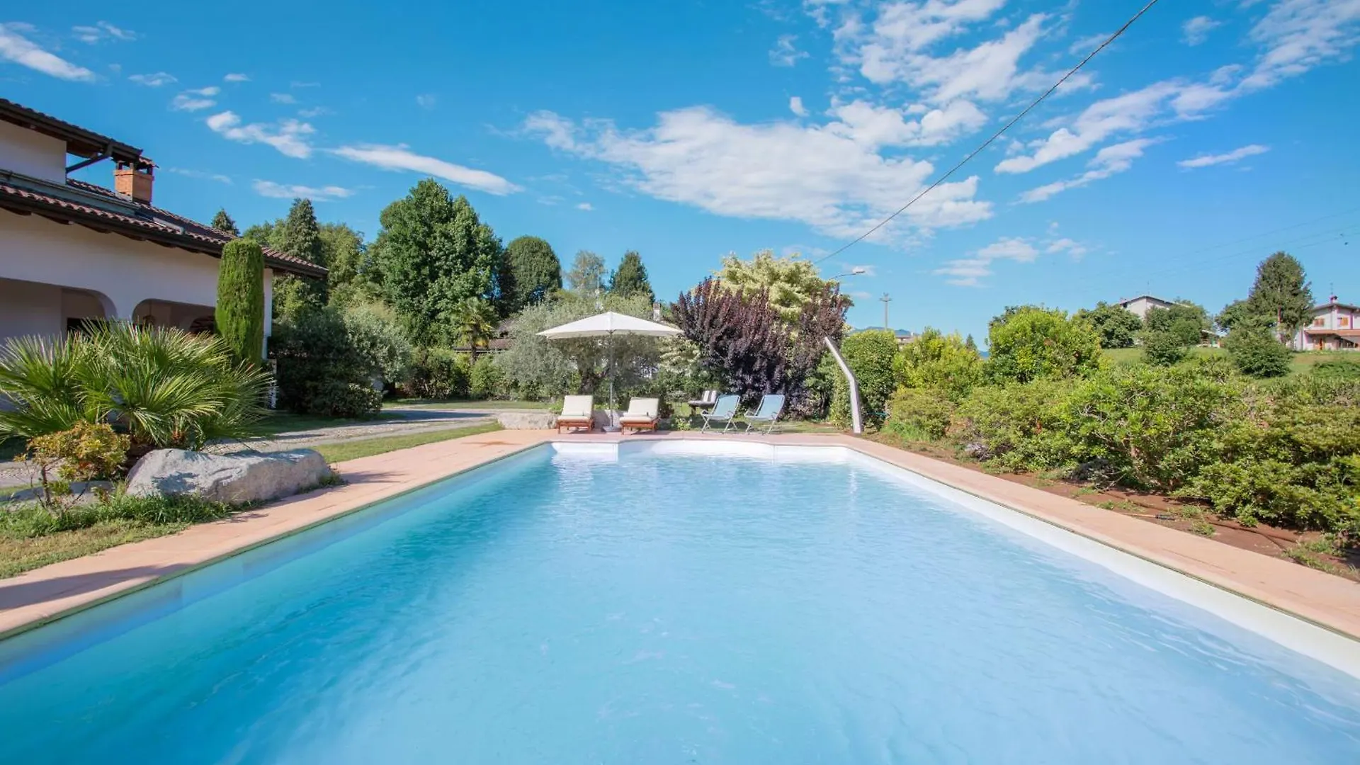 Villa Rosa - Harmonious And Welcoming Brebbia