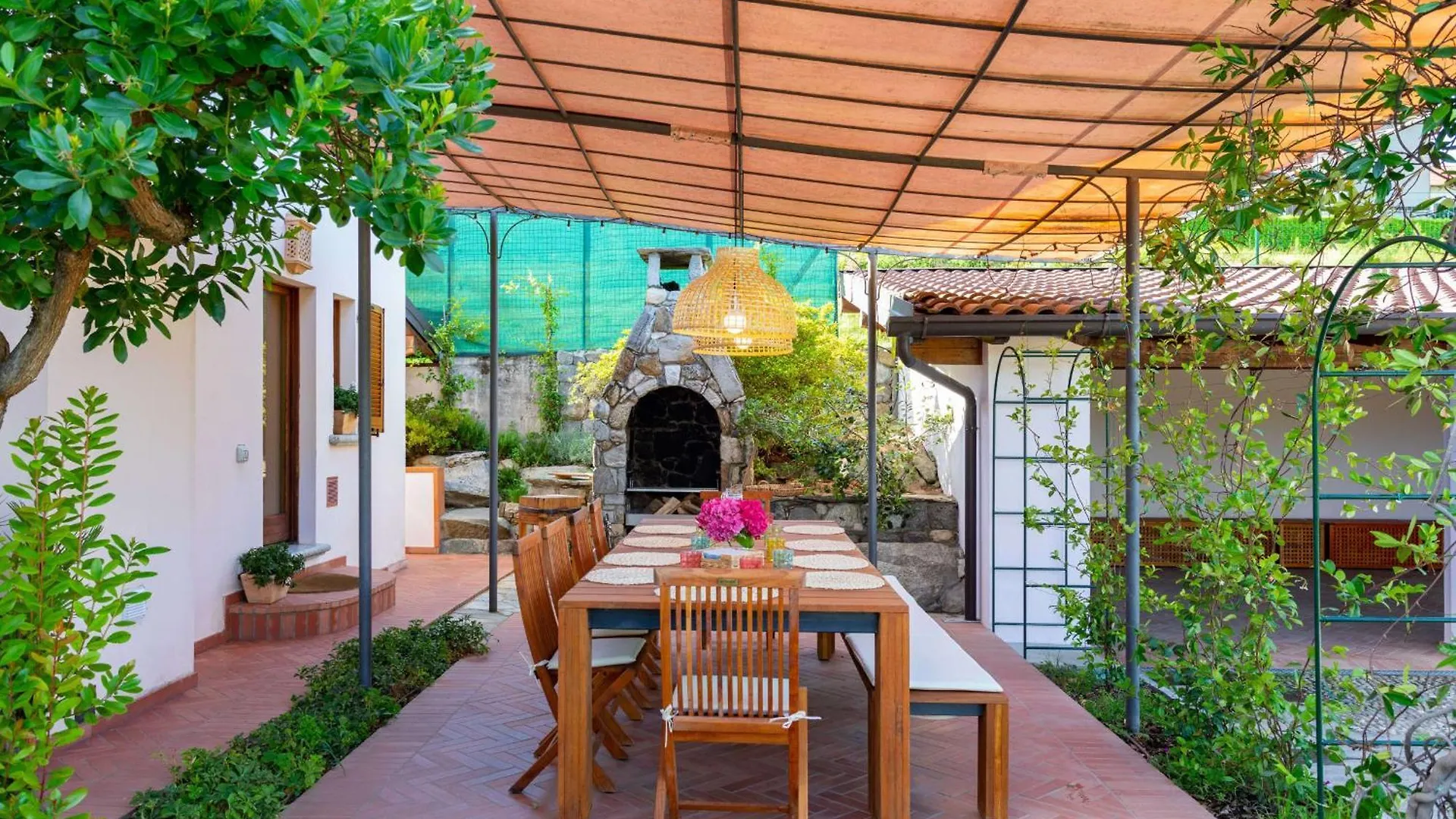 Villa Rosa - Harmonious And Welcoming Brebbia Italy