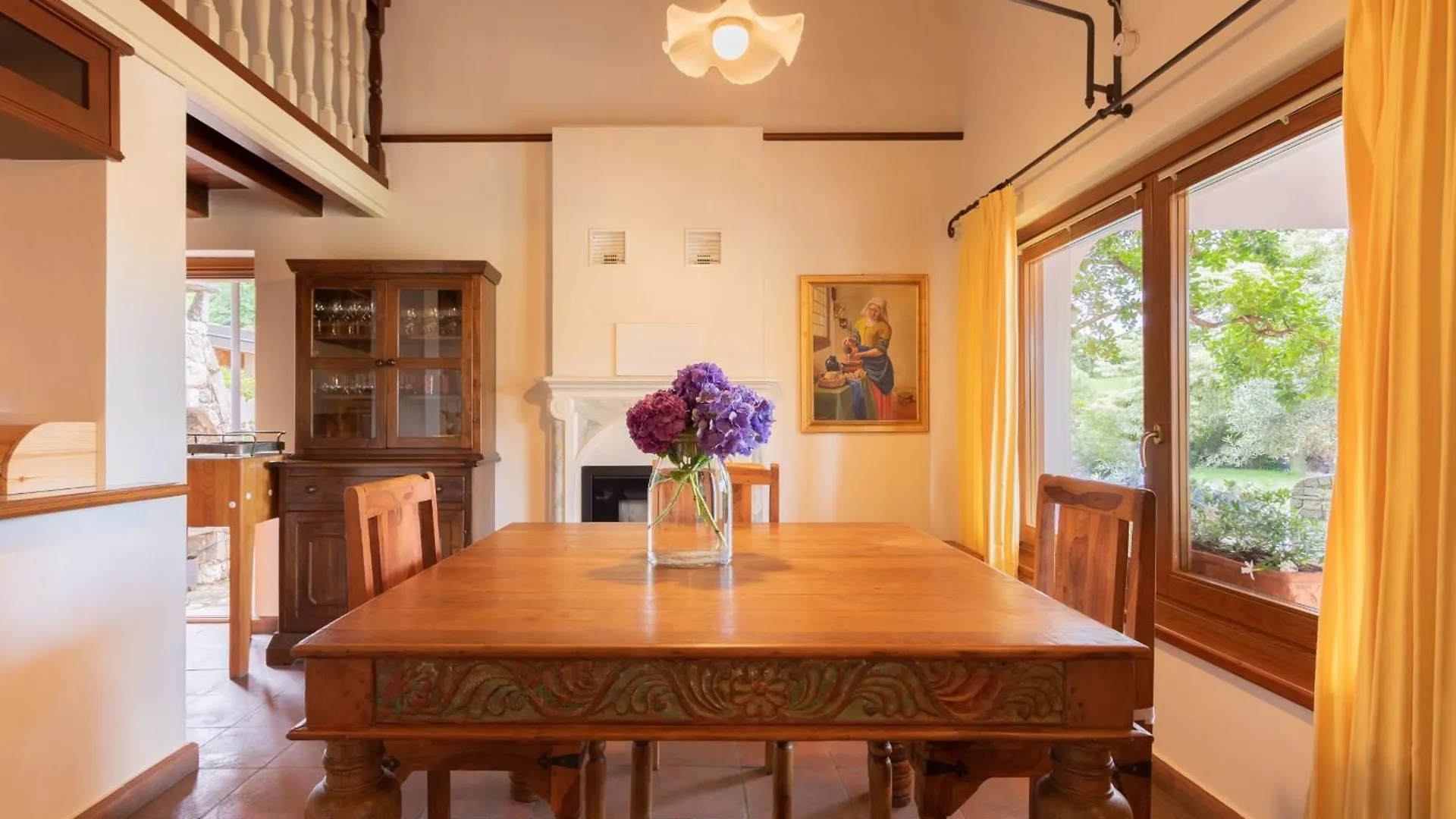 Villa Rosa - Harmonious And Welcoming Brebbia 0*,  Italy