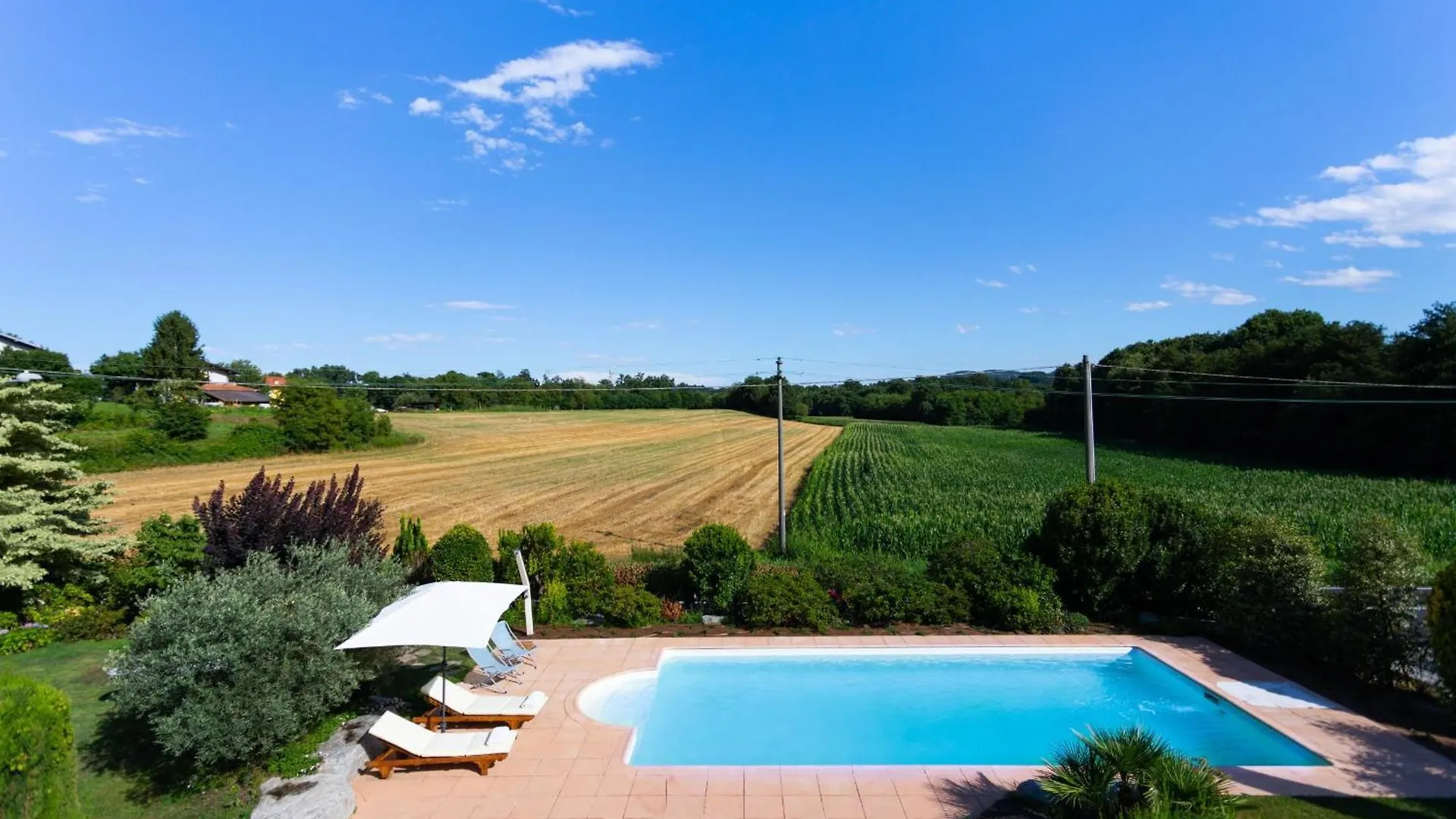 Villa Rosa - Harmonious And Welcoming Brebbia Italy